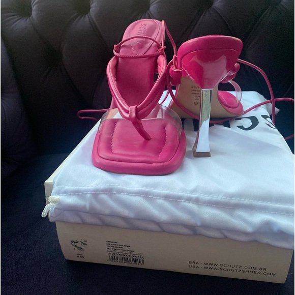 Schutz Fucshia Pink Genuine Leather Strappy Heel. Comes with box, Brand New. - Picture 3 of 11